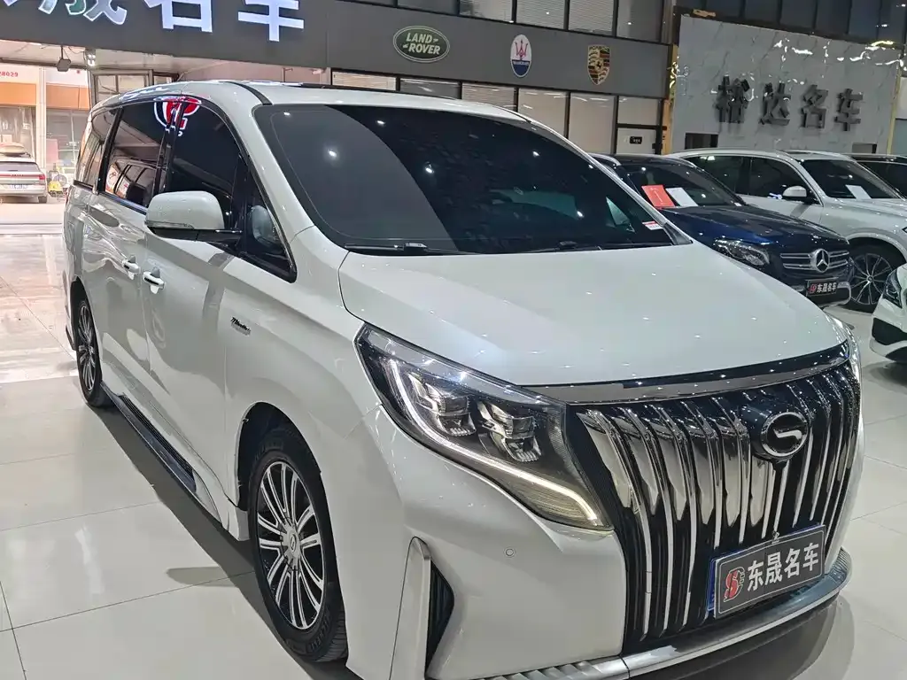 GAC Motor Trumpchi M8 — фото 9