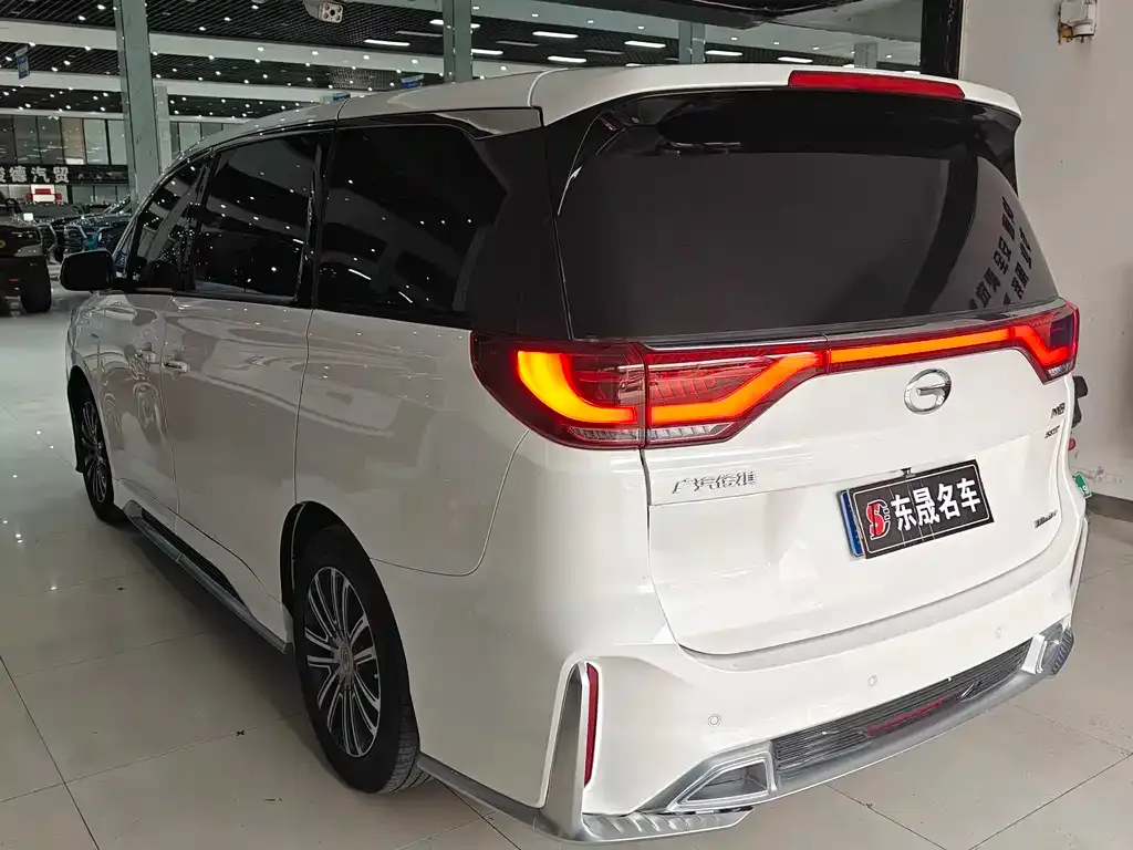 GAC Motor Trumpchi M8 — фото 8