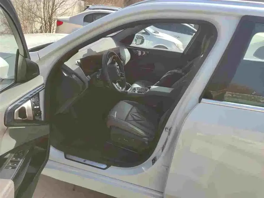 BMW X3 2025 из CN, фото 5