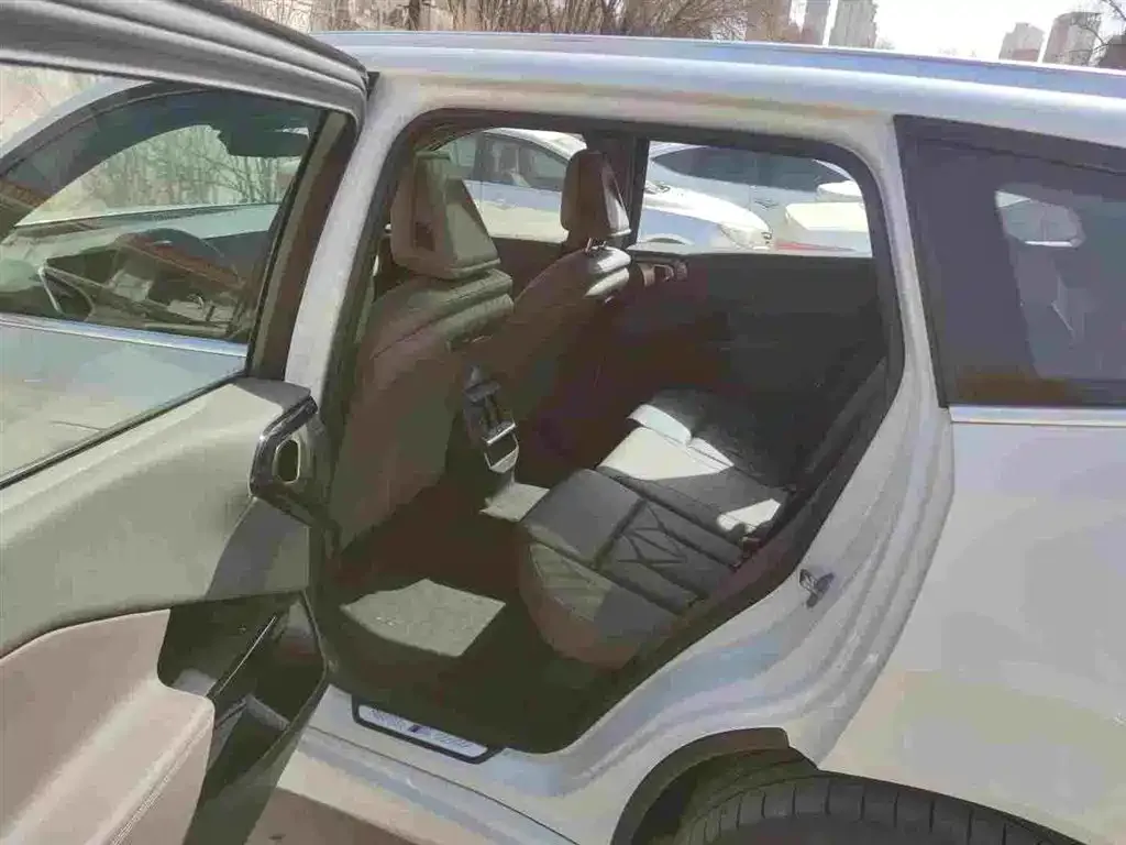 BMW X3 2025 из CN, фото 2