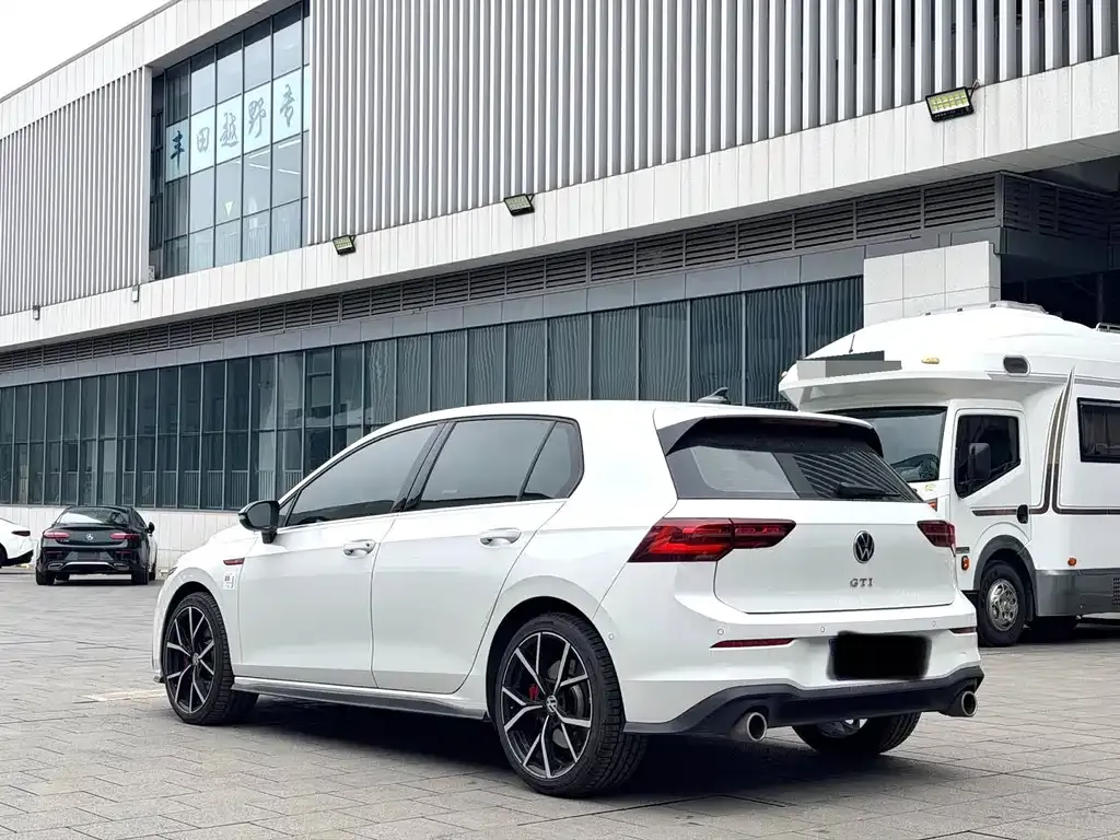 Volkswagen Golf GTI 2025 из CN, фото 6