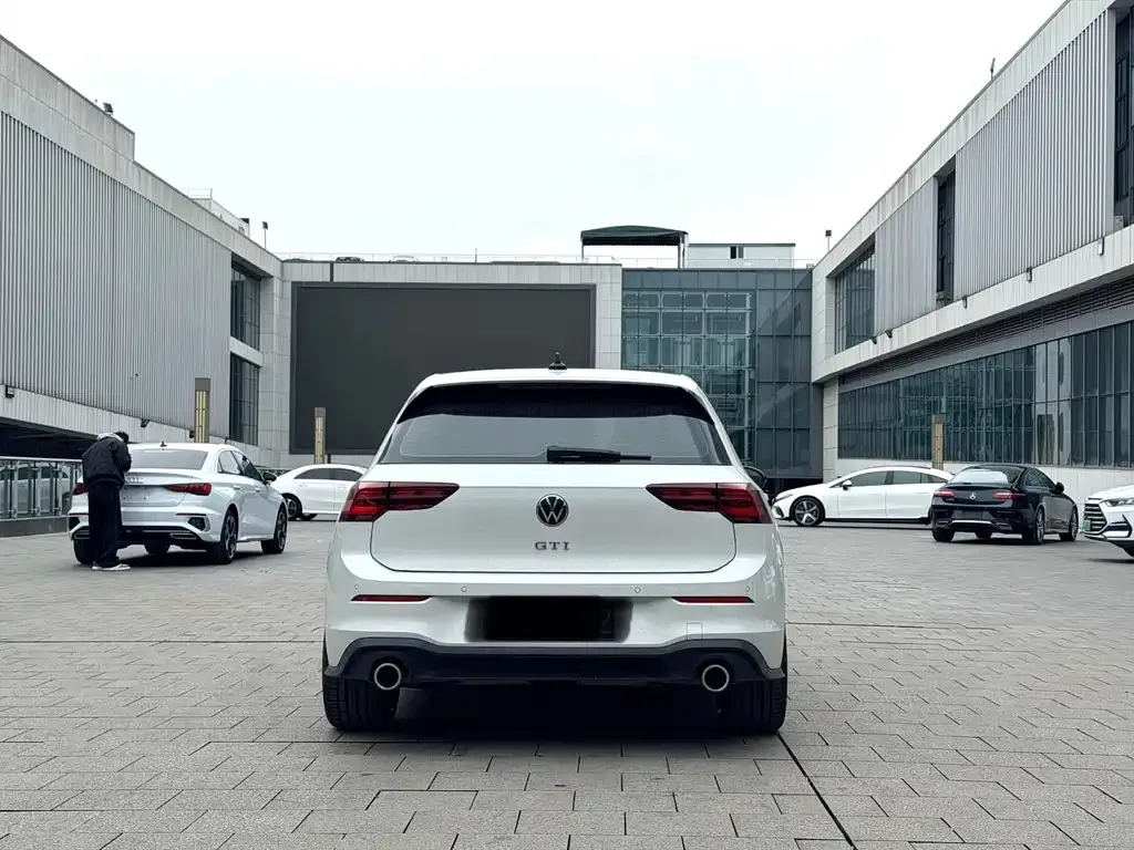 Volkswagen Golf GTI 2025 из CN, фото 9