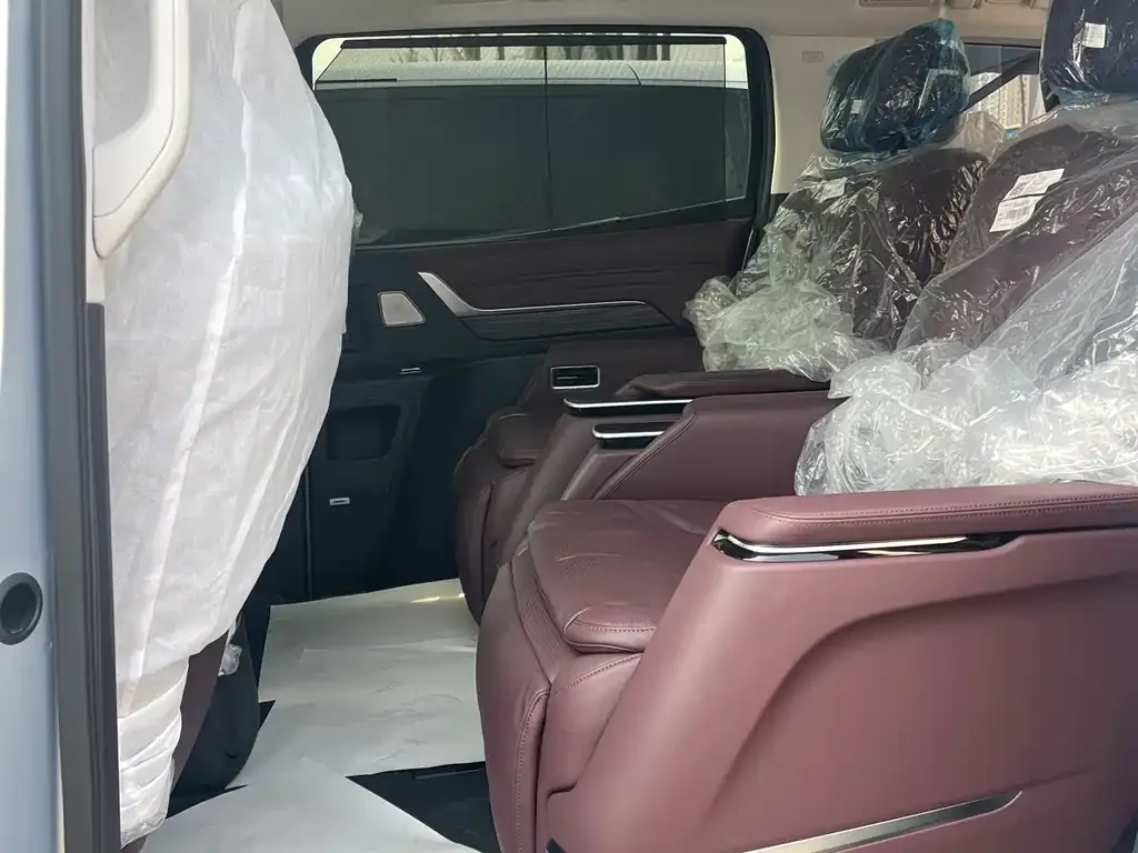 Buick Century 2024 из CN, фото 9