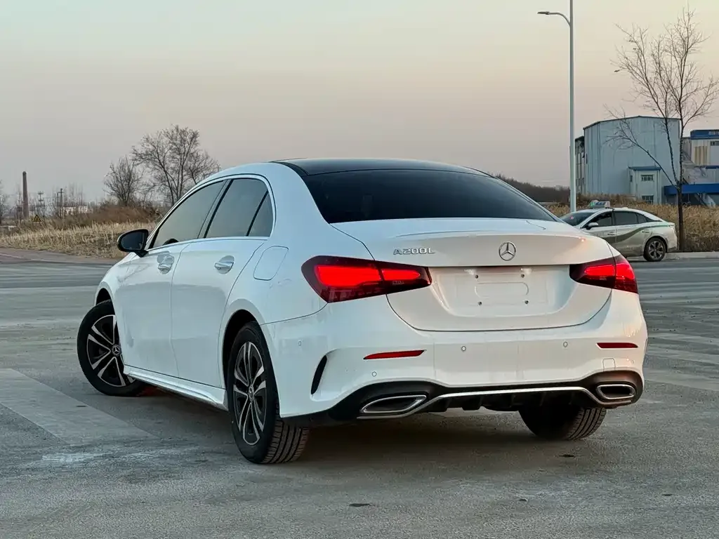 Mercedes-Benz A-Class 2024 из CN, фото 7