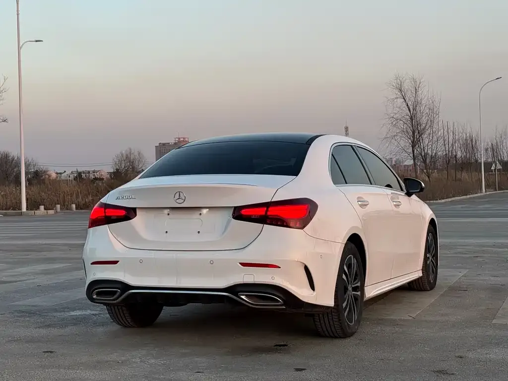 Mercedes-Benz A-Class 2024 из CN, фото 4