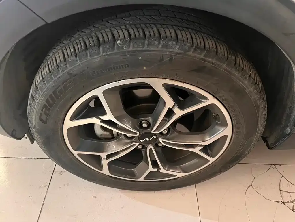 Kia KX5 2023 из CN, фото 9