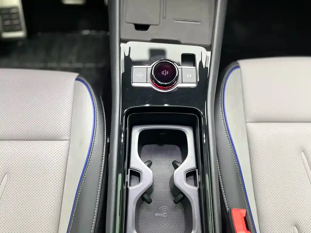 Volkswagen Tayron 2025 из CN, фото 9