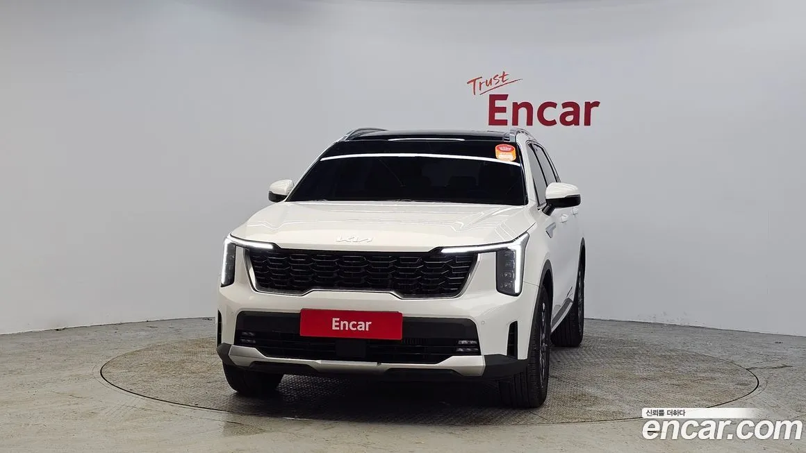 Kia Sorento — фото 6