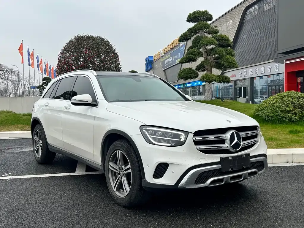 Mercedes-Benz GLC — фото 6