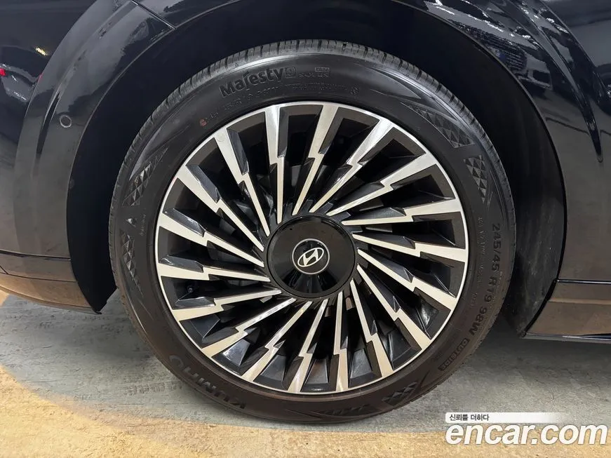 Hyundai Grandeur — фото 10
