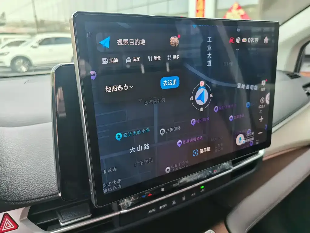 Toyota Sienna 2023 из CN, фото 7