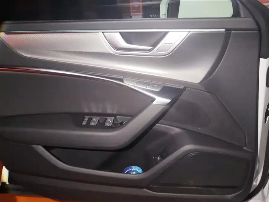Audi A7 2024 из CN, фото 3