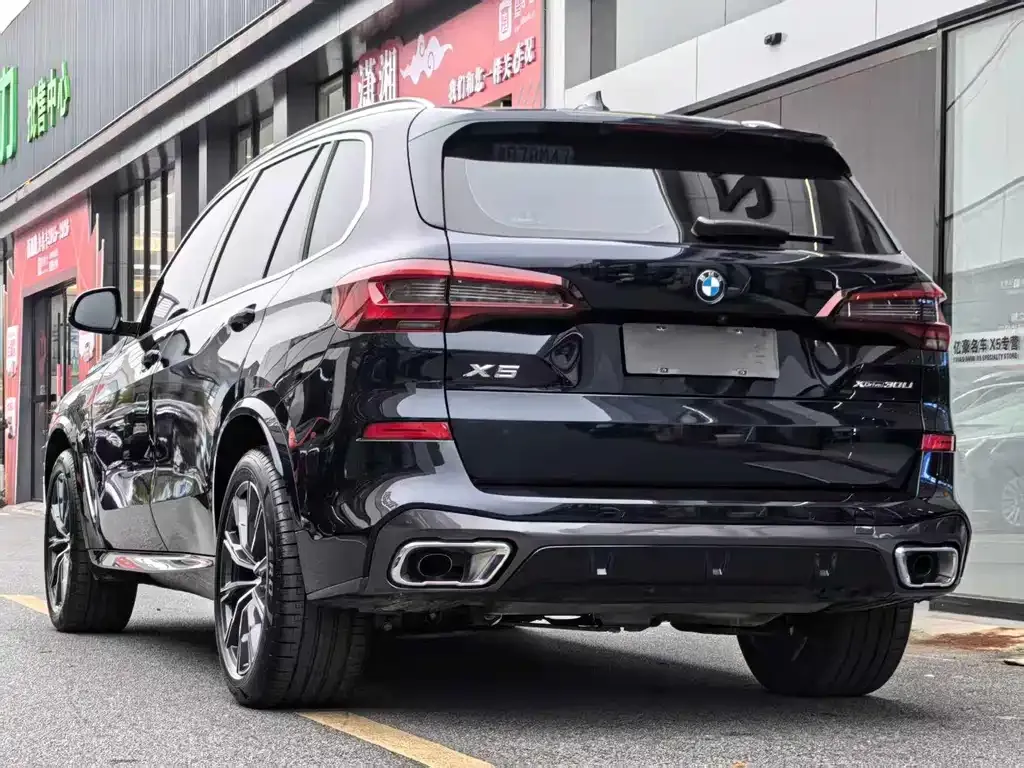 BMW X5 — фото 2