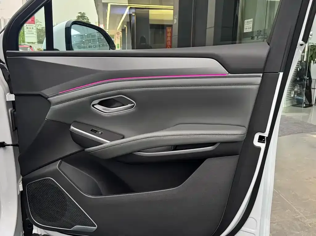 BYD L DM-i 2025 из CN, фото 4