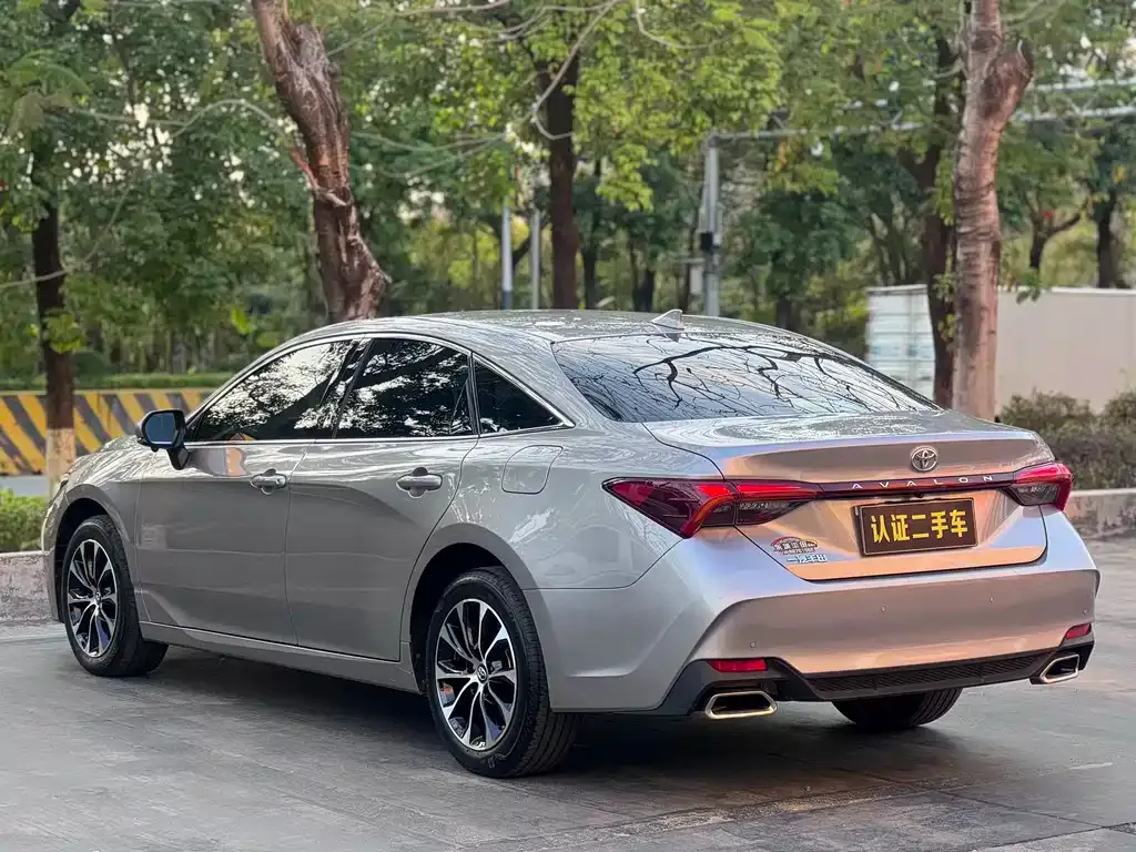Toyota Avalon 2022 из CN, фото 3