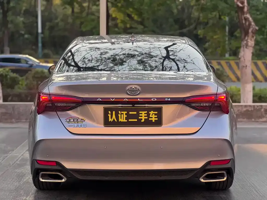 Toyota Avalon 2022 из CN, фото 8