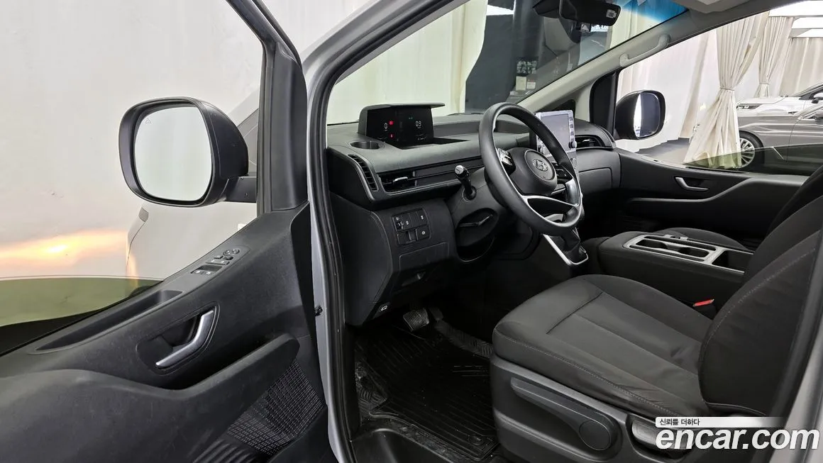 Hyundai Staria — фото 6