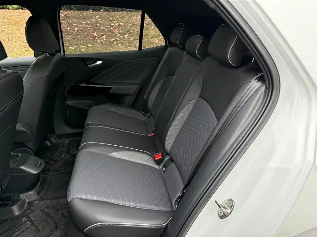 Volkswagen ID.3 2025 из CN, фото 4
