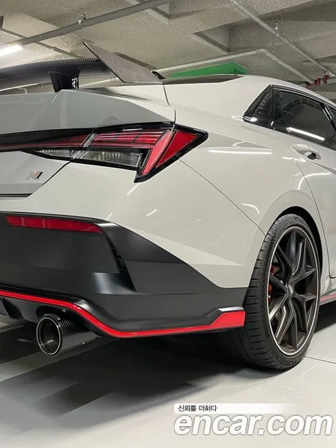 Hyundai AVANTE — фото 3
