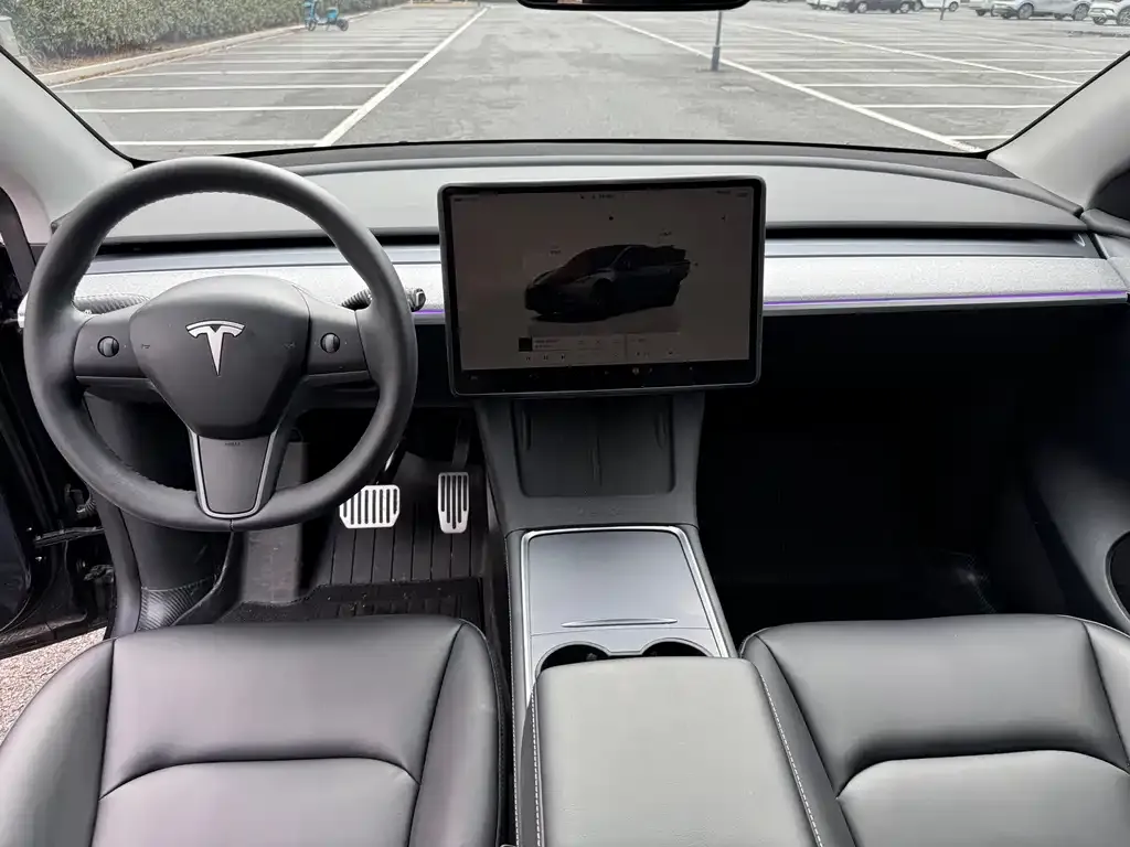 Tesla Model Y 2024 из CN, фото 4