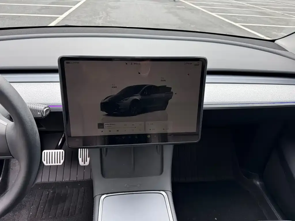 Tesla Model Y 2024 из CN, фото 2