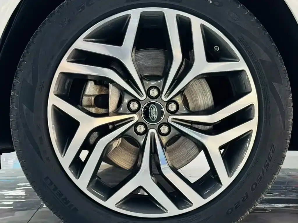 Land Rover Evoque — фото 4