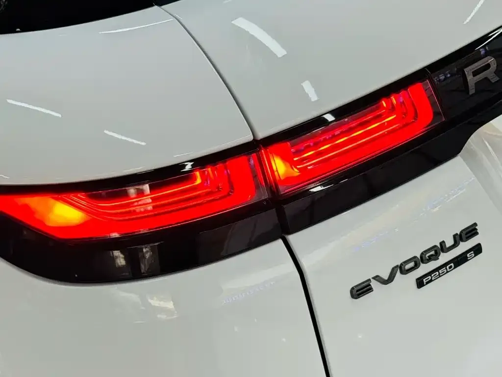 Land Rover Evoque — фото 2