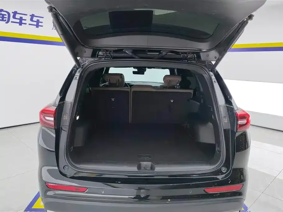 Buick Envision Plus — фото 5
