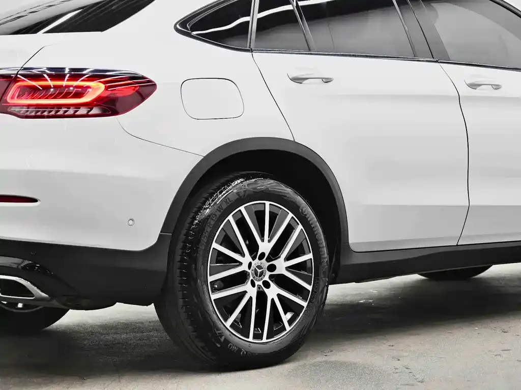 Mercedes-Benz GLC Coupe — фото 9