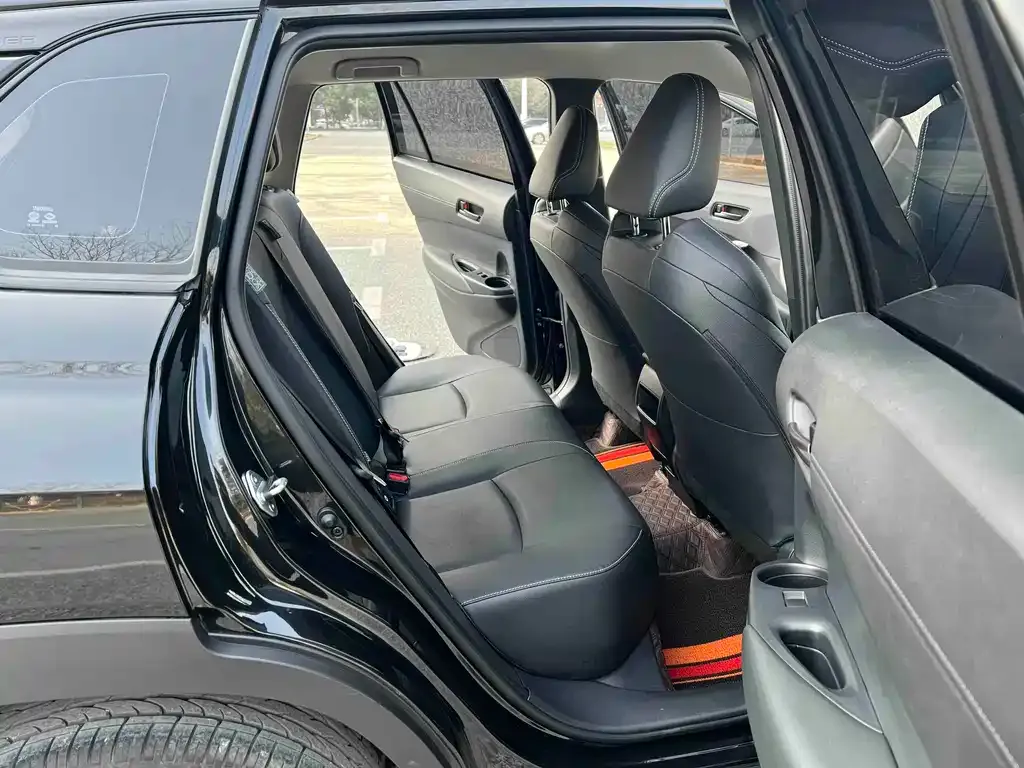 Toyota Frontlander 2025 из CN, фото 8
