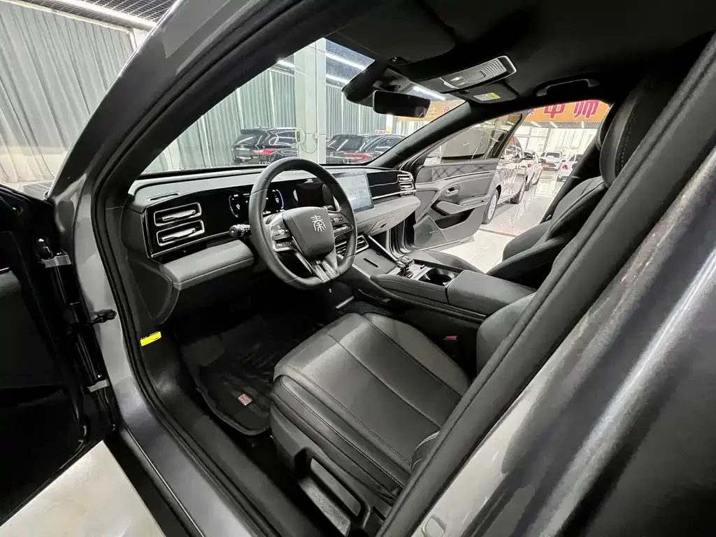 BYD Qin L 2024 из CN, фото 10