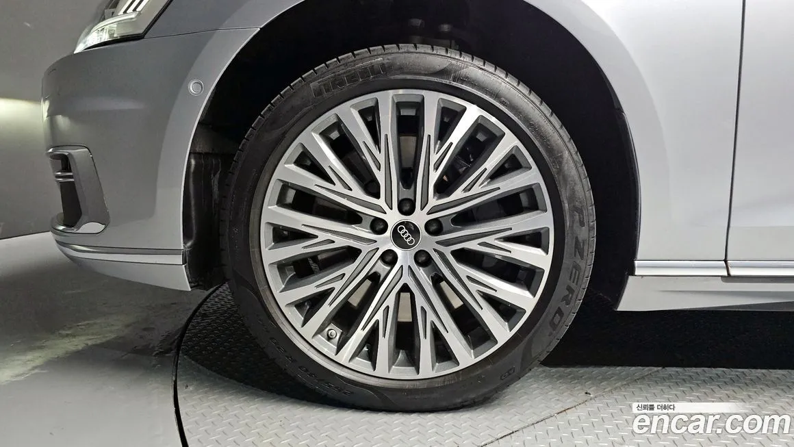 Audi A8 2021 из KR, фото 9