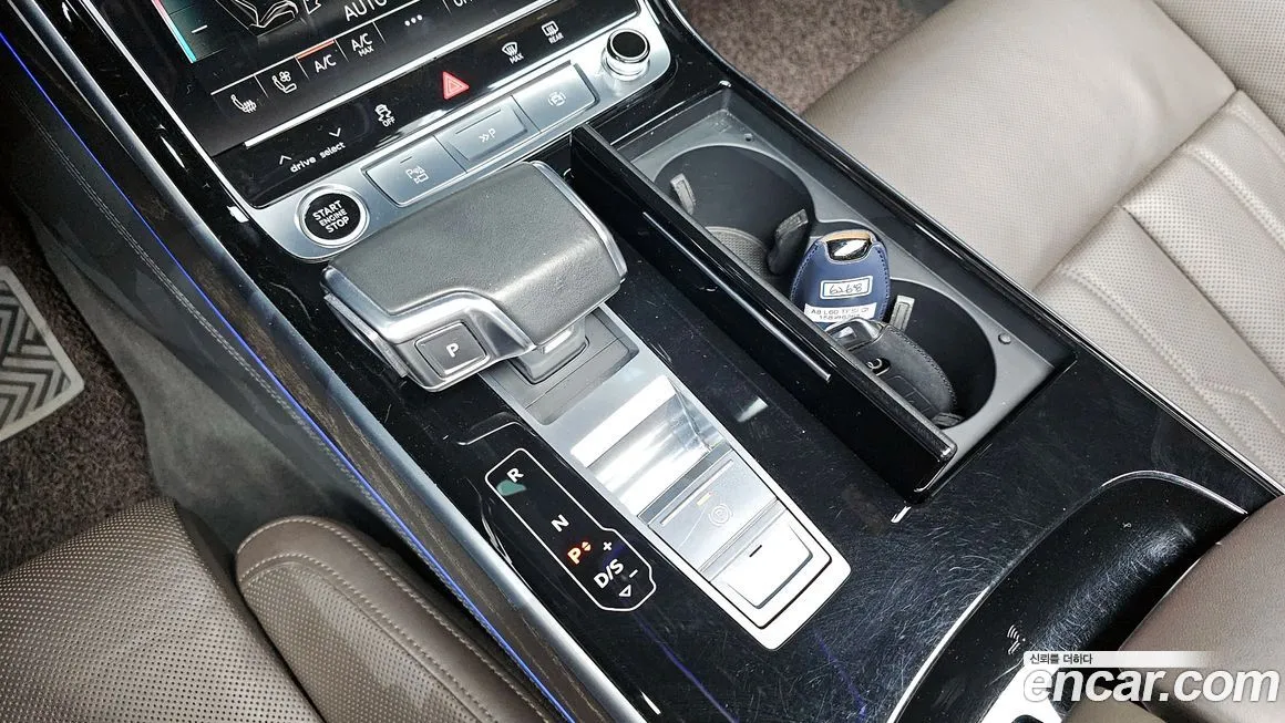 Audi A8 2021 из KR, фото 7