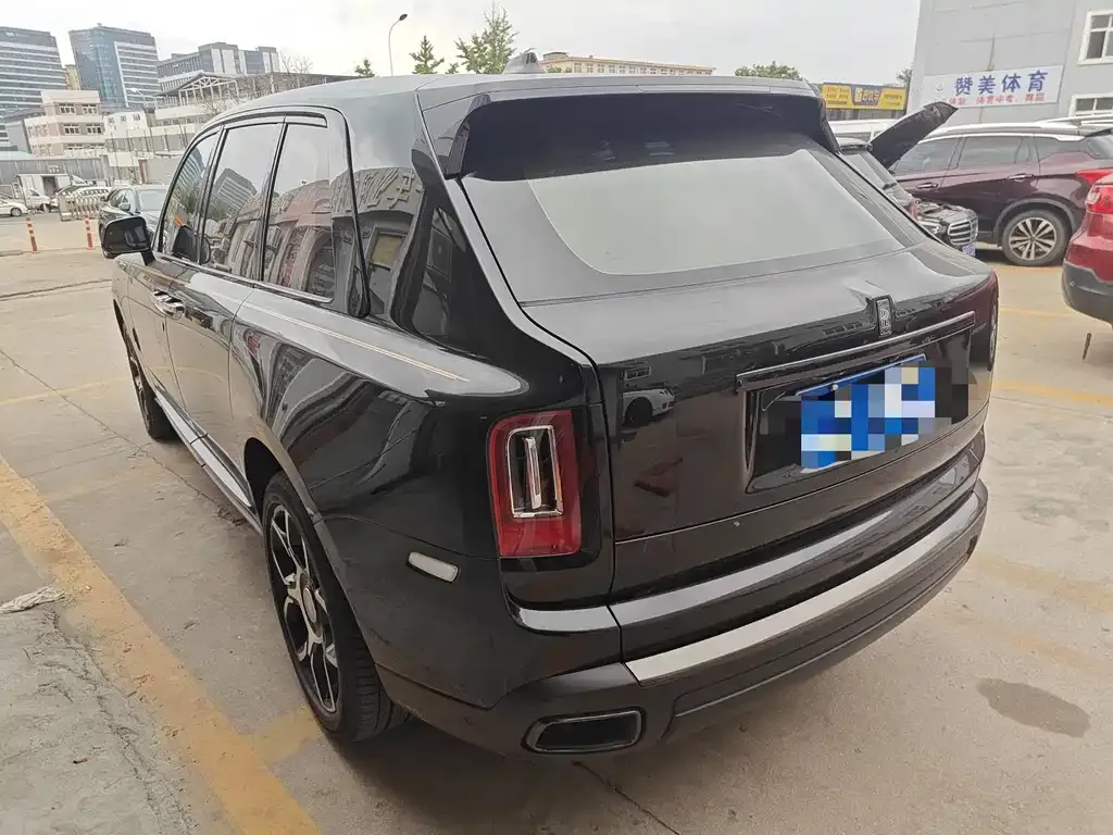 Rolls-Royce Cullinan 2021 из CN, фото 4
