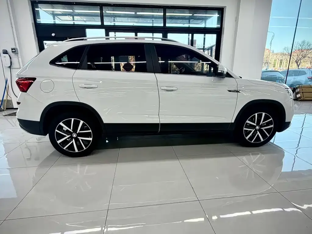 Skoda Kamiq — фото 2