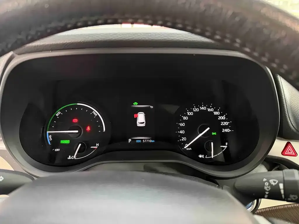 Toyota Granvia 2023 из CN, фото 6