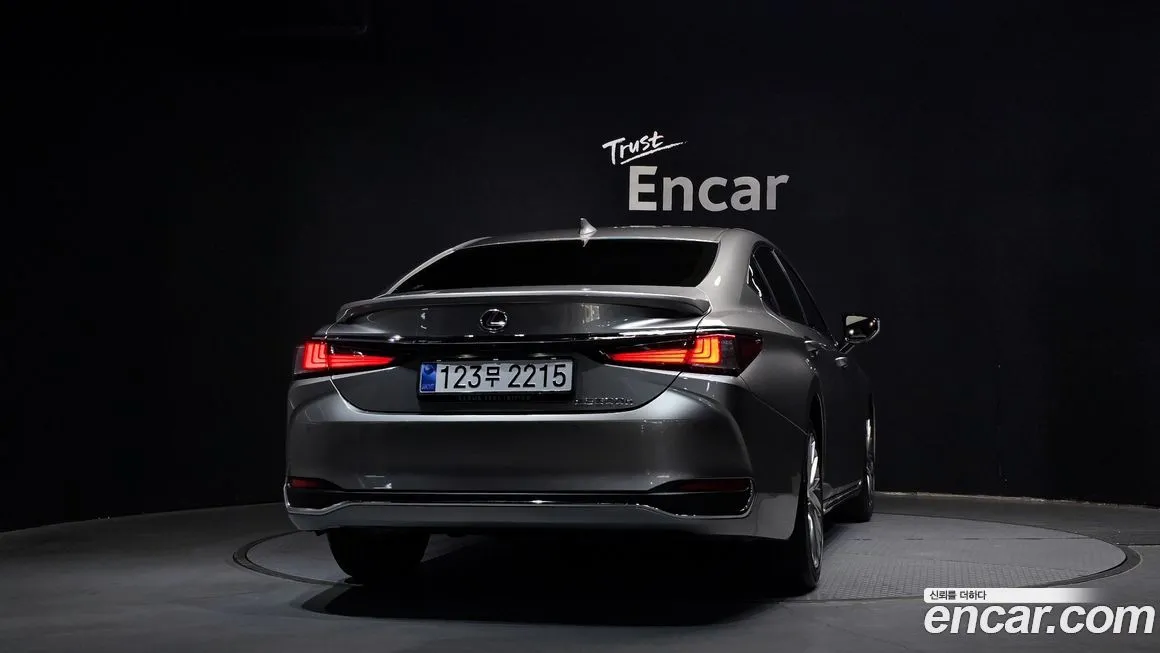 Lexus ES 2026 из KR, фото 7