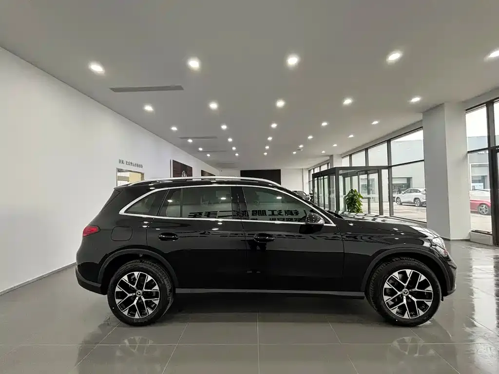 Mercedes-Benz GLC 2026 из CN, фото 2