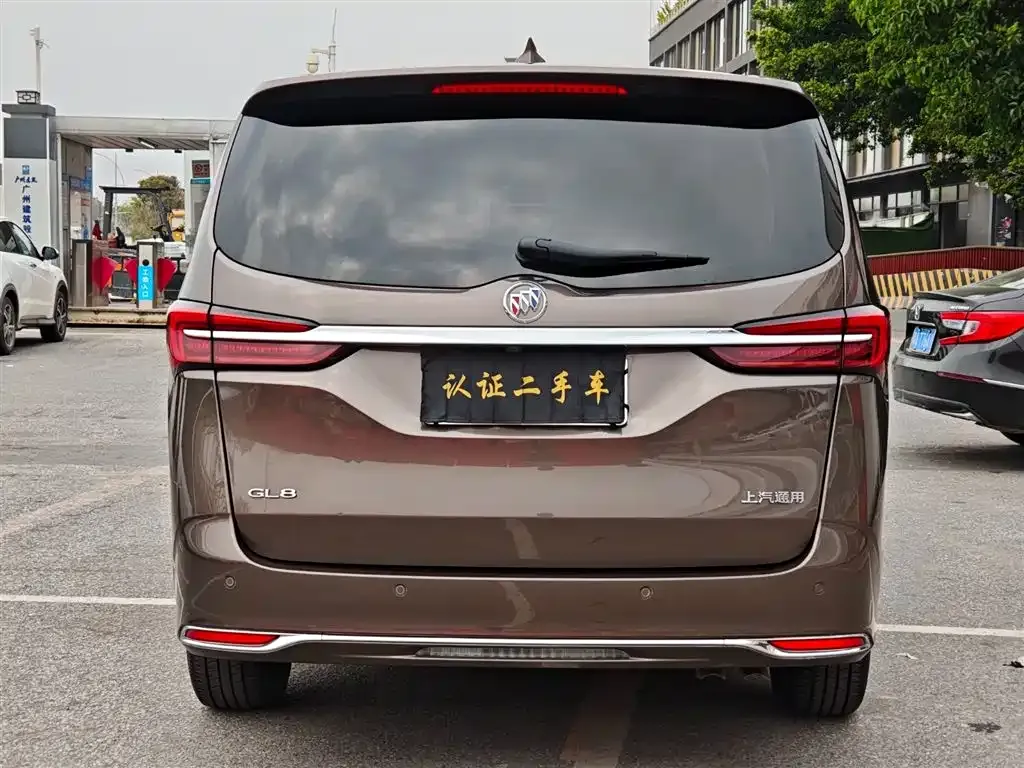 Buick GL8 2023 из CN, фото 6