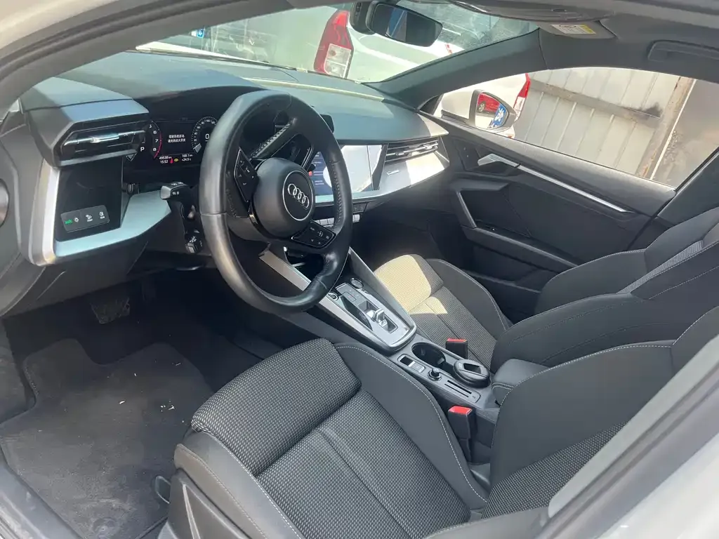 Audi A3 2022 из CN, фото 10
