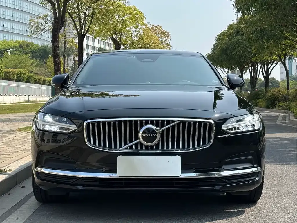 Volvo S90 — фото 10