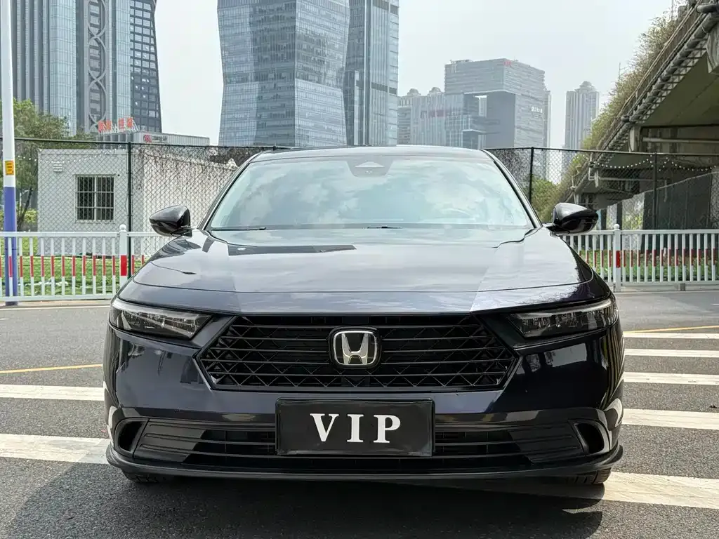 Honda Accord — фото 3