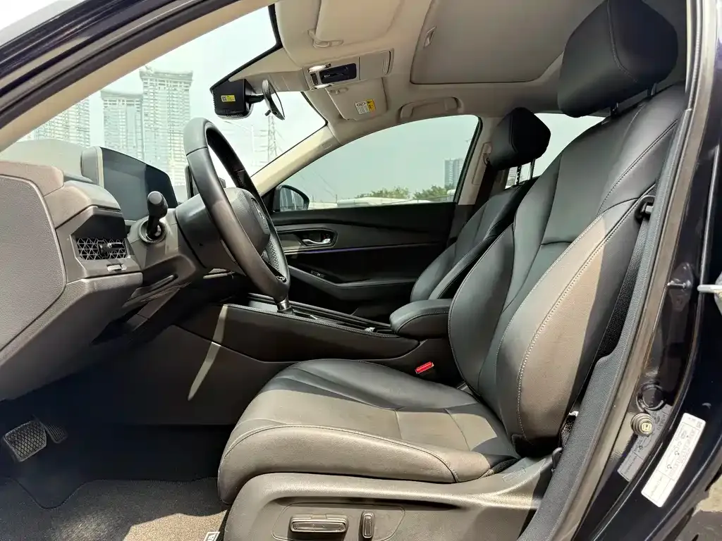 Honda Accord — фото 4