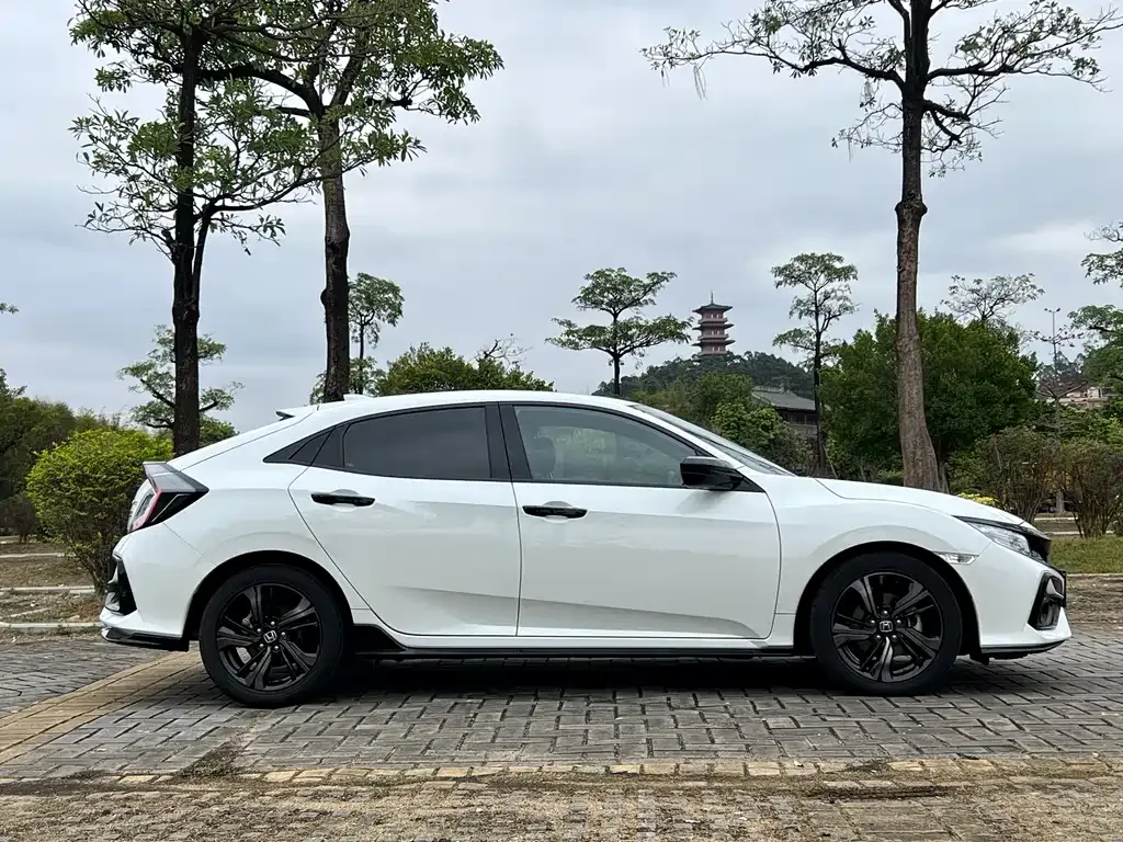 Honda Civic — фото 3
