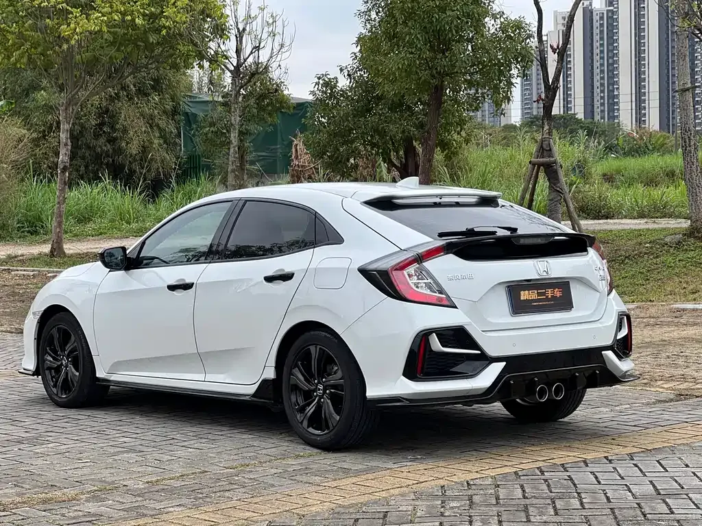 Honda Civic — фото 9