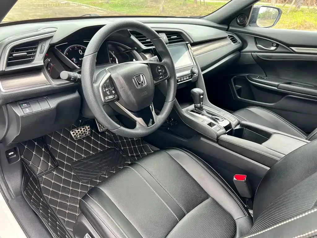 Honda Civic — фото 5