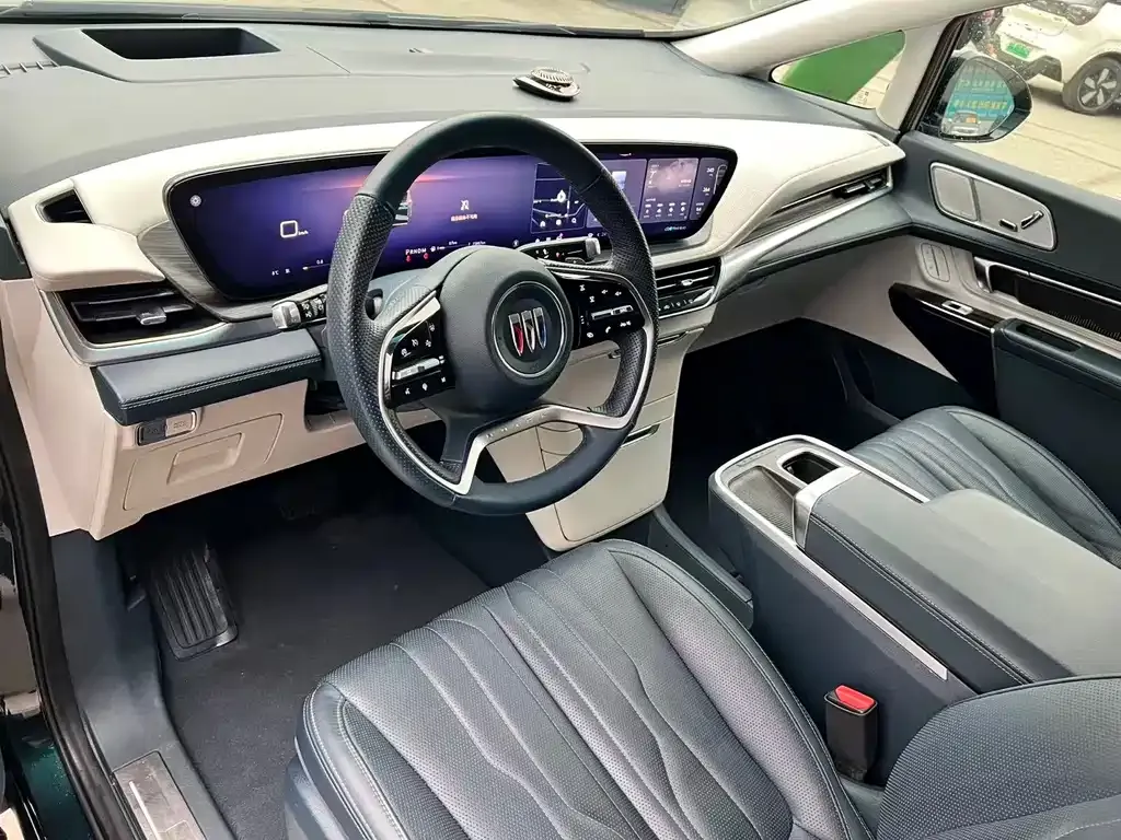 Buick Century 2023 из CN, фото 3