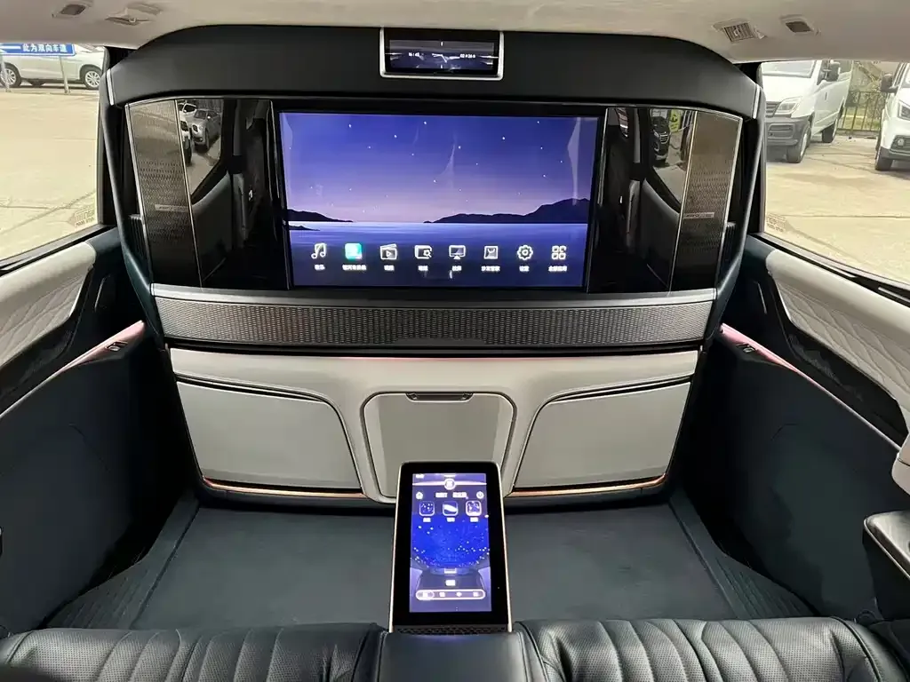 Buick Century 2023 из CN, фото 6