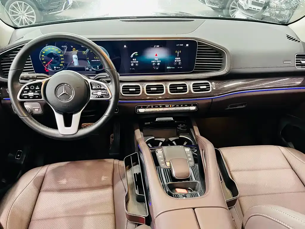 Mercedes-Benz GLE — фото 7