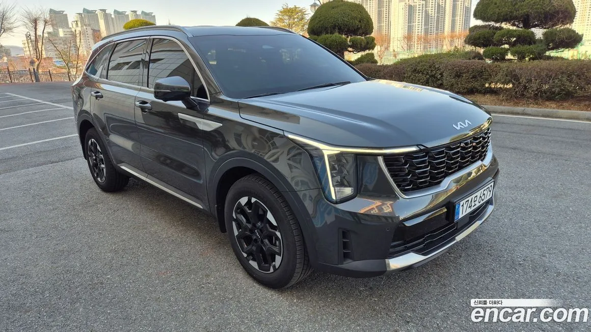 Kia Sorento — фото 5